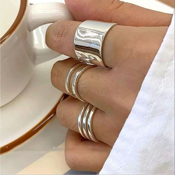 Sterling Silver Minimalist Three Piece Ring Set - Picture 1 of 7